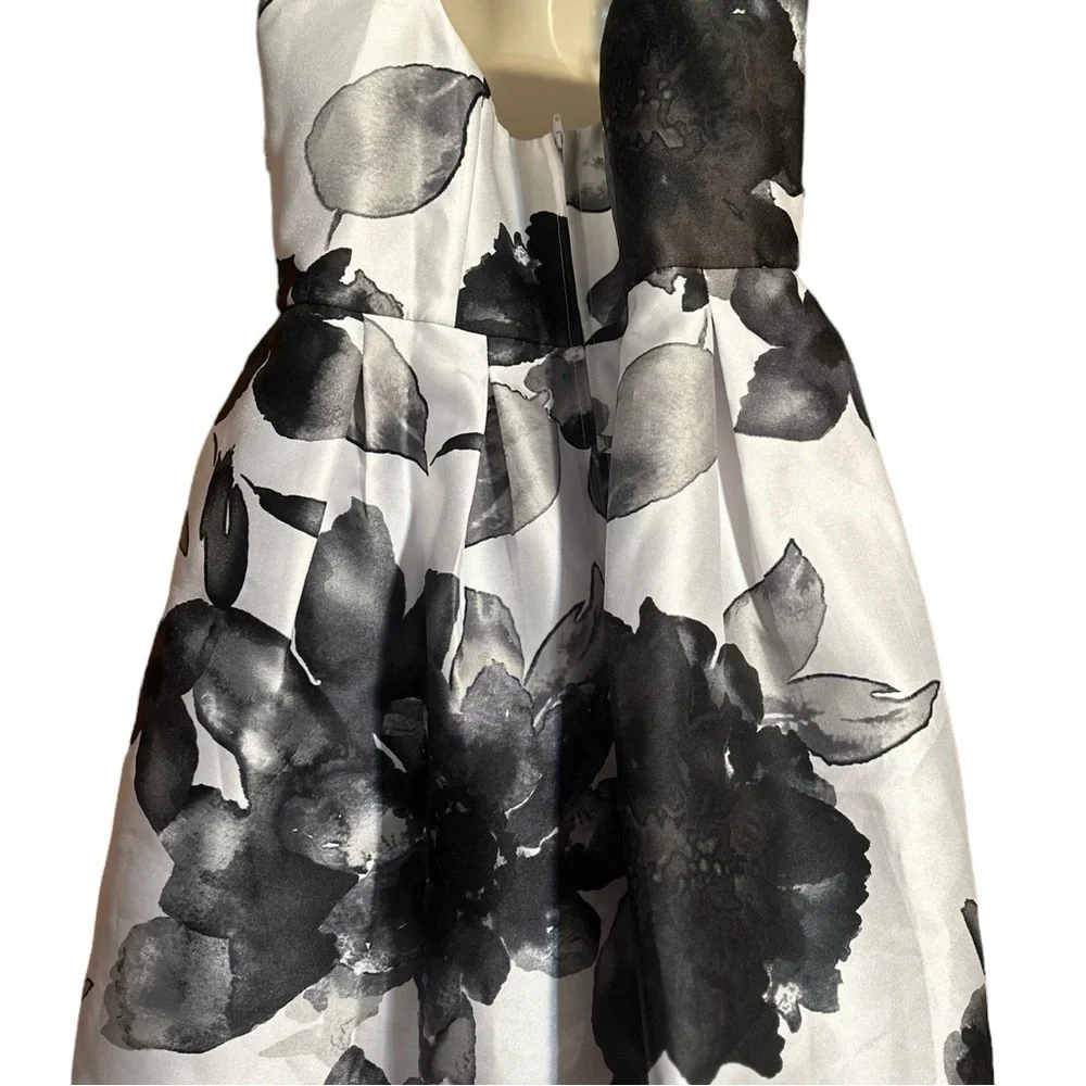 Crystal Doll Floral Criss Cross Back Fit & Flare Dress Black White Party Short - Picture 2 of 5